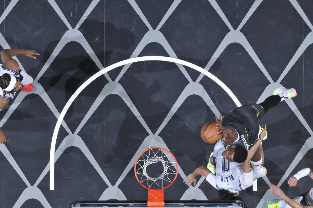 赛季中最大 赛季中最大