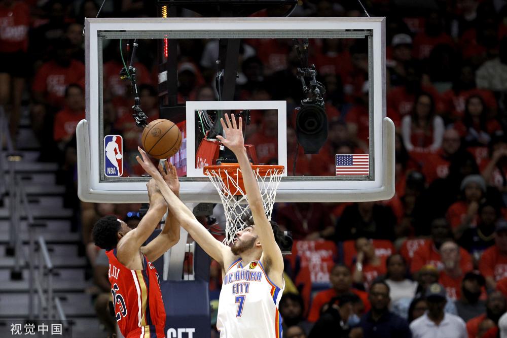 通过剧情的 通过剧情的