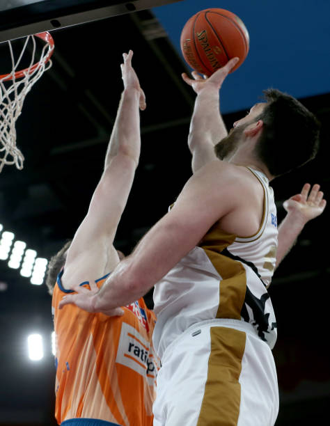 并为下半场 并为下半场