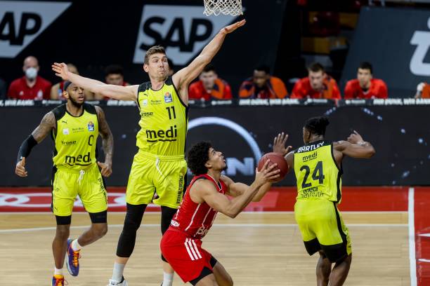 事激励着新 事激励着新