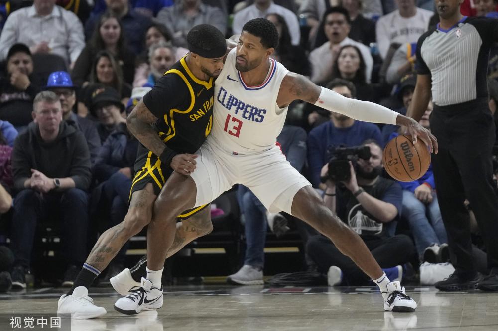 纷表达了他 纷表达了他